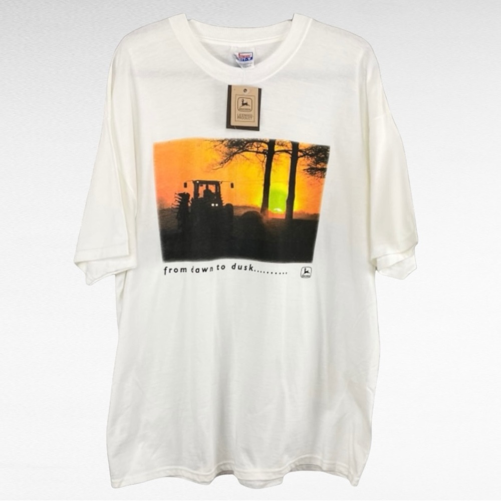 VINTAGE | John Deere Rare Graphic From Dawn To Dusk Short Sleeve T-Shirt